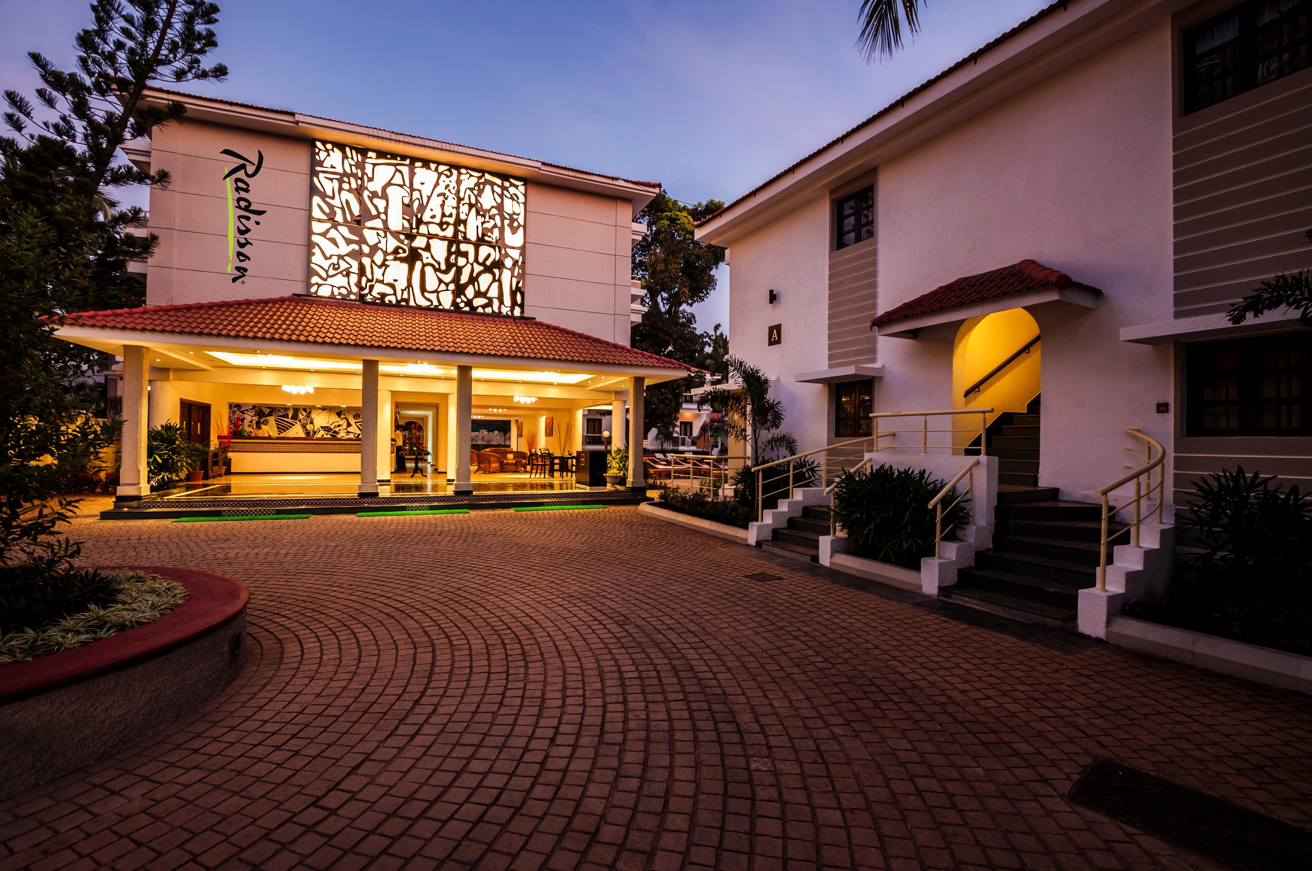 Radisson Goa Candolim Exterior photo