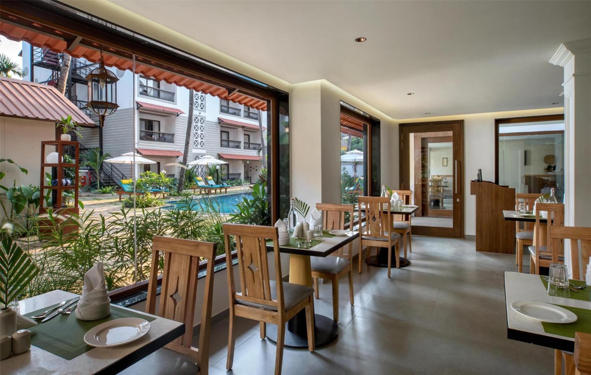 Radisson Goa Candolim Exterior photo