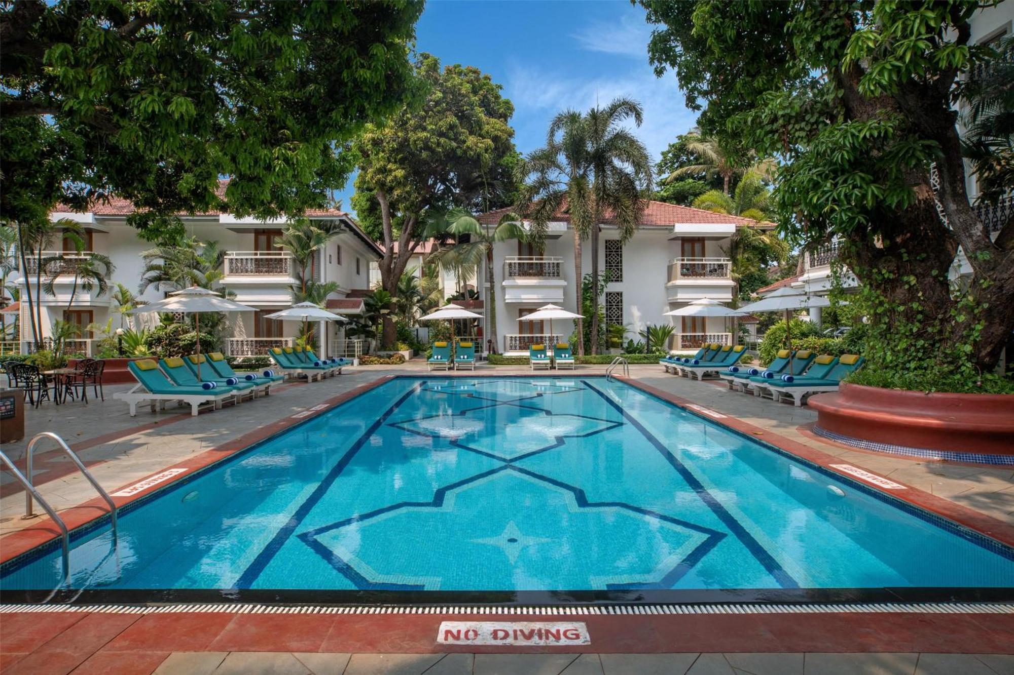 Radisson Goa Candolim Exterior photo