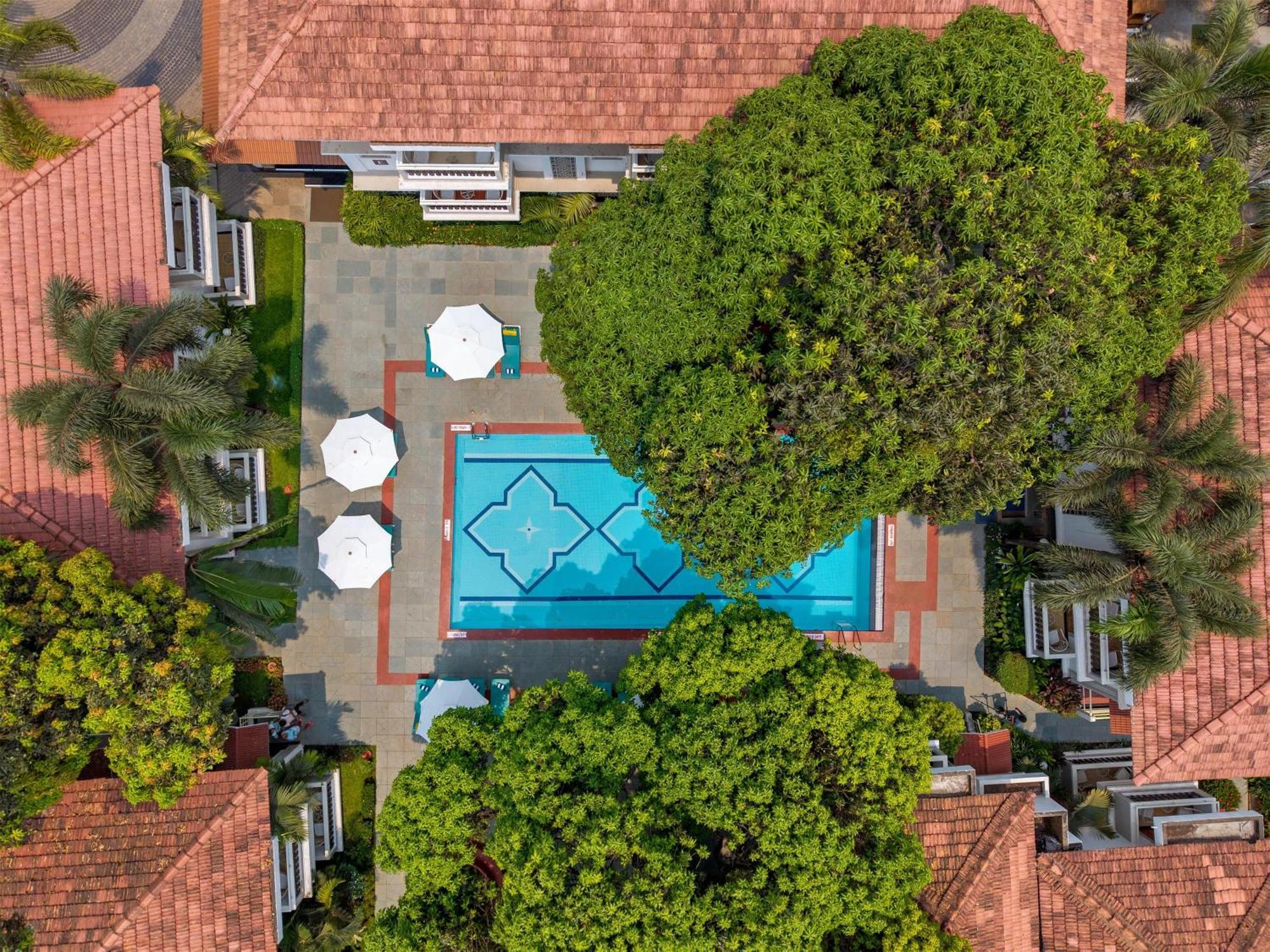 Radisson Goa Candolim Exterior photo
