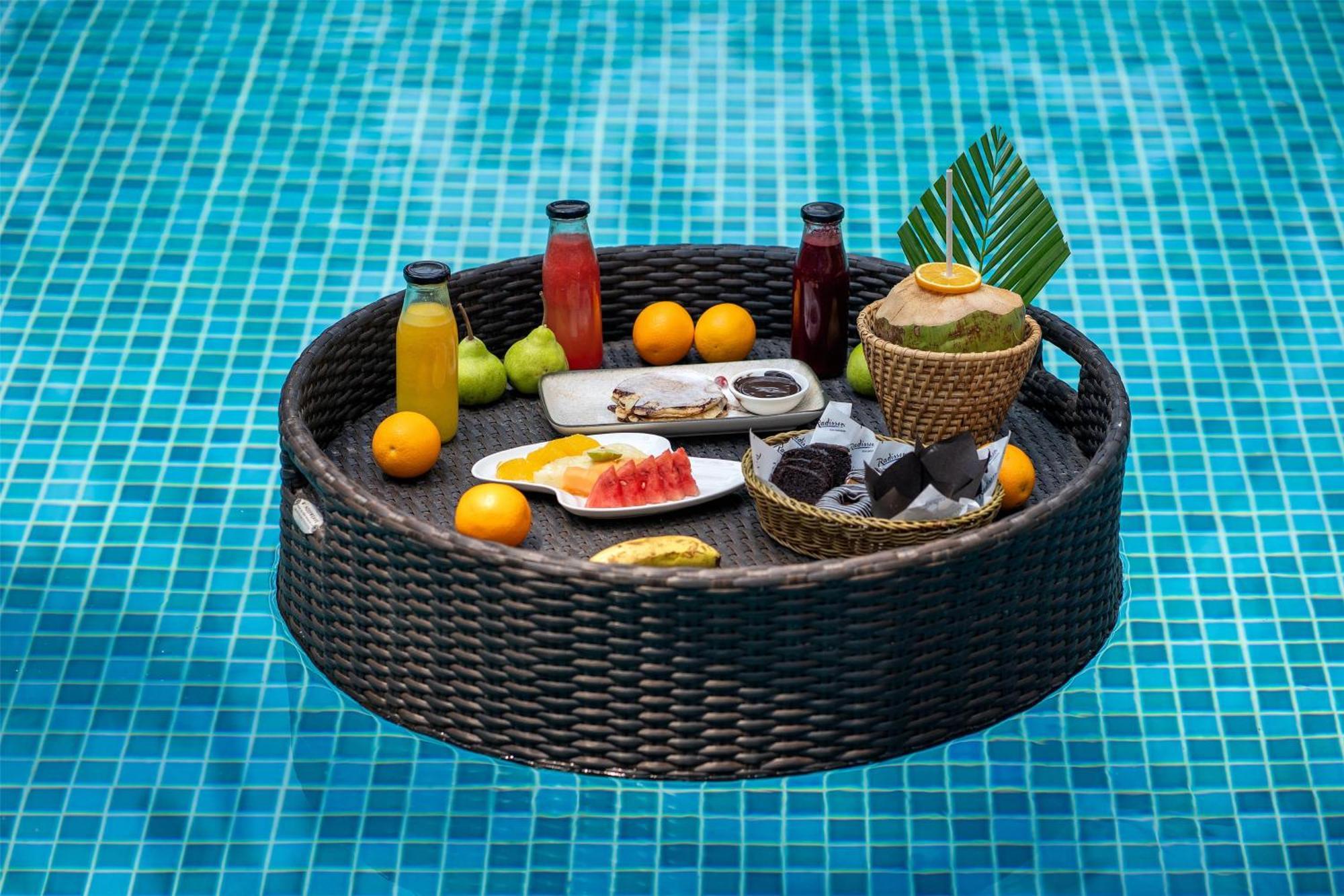 Radisson Goa Candolim Exterior photo