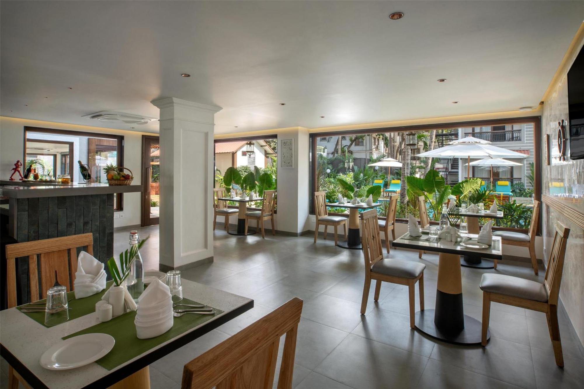 Radisson Goa Candolim Exterior photo