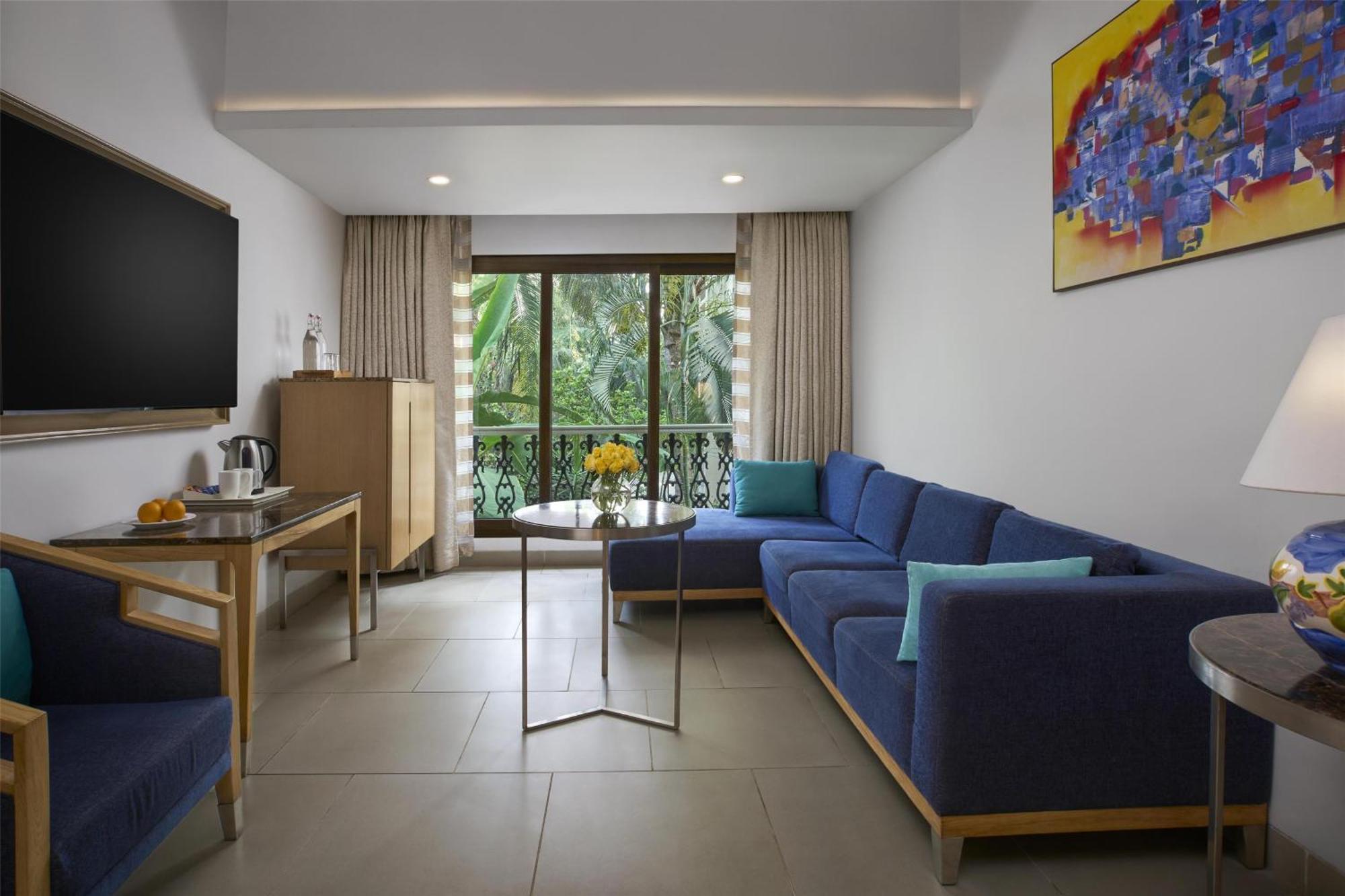 Radisson Goa Candolim Exterior photo
