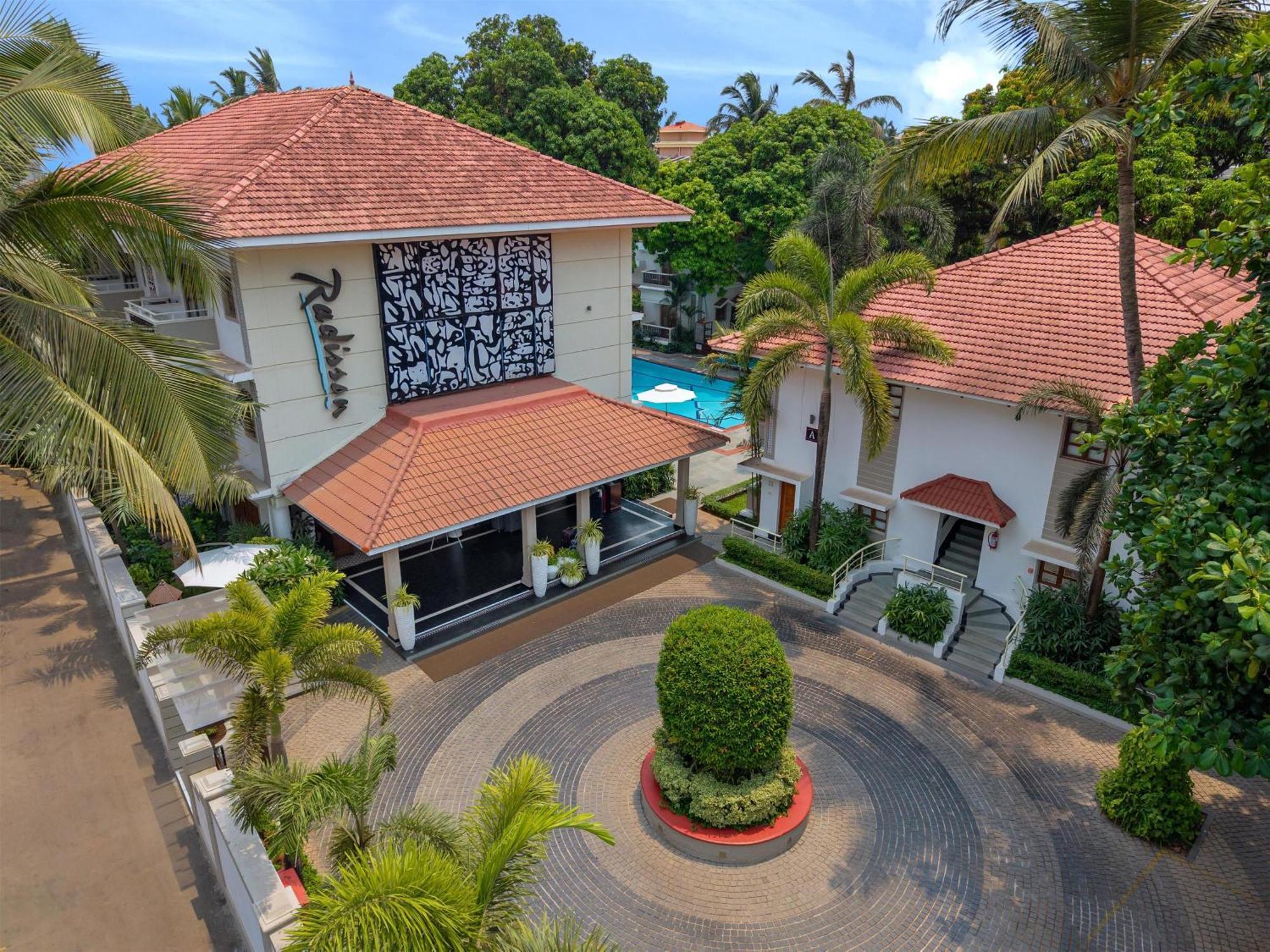 Radisson Goa Candolim Exterior photo